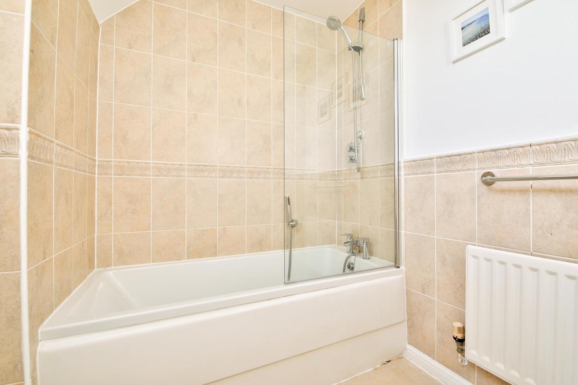 Stayright 2 Bed Beach House With Private Parking- Next To Barry Beach And Jackson Bay Zewnętrze zdjęcie