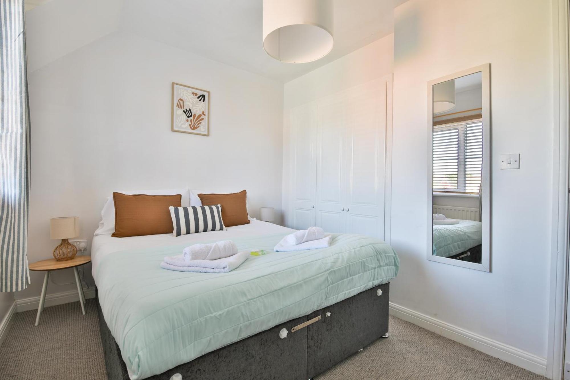 Stayright 2 Bed Beach House With Private Parking- Next To Barry Beach And Jackson Bay Zewnętrze zdjęcie